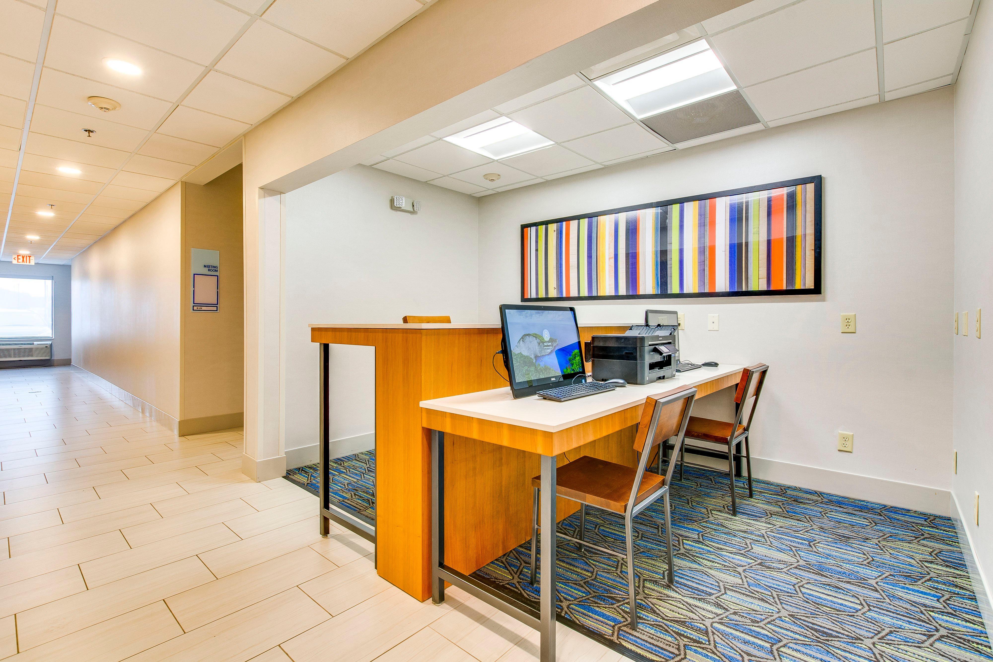 Holiday Inn Express Vincennes Exterior foto